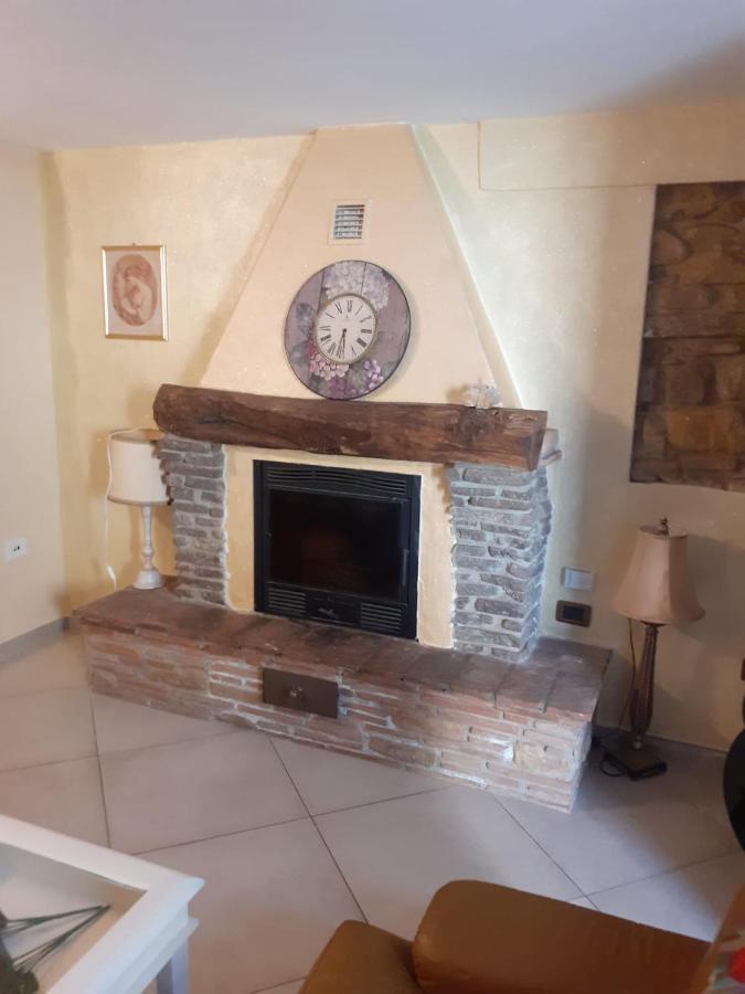Splendido Rustico Shabby Appartement Capannori Buitenkant foto